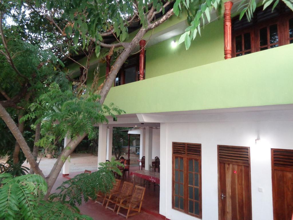 Jayaru Guest House Polonnaruwa Buitenkant foto