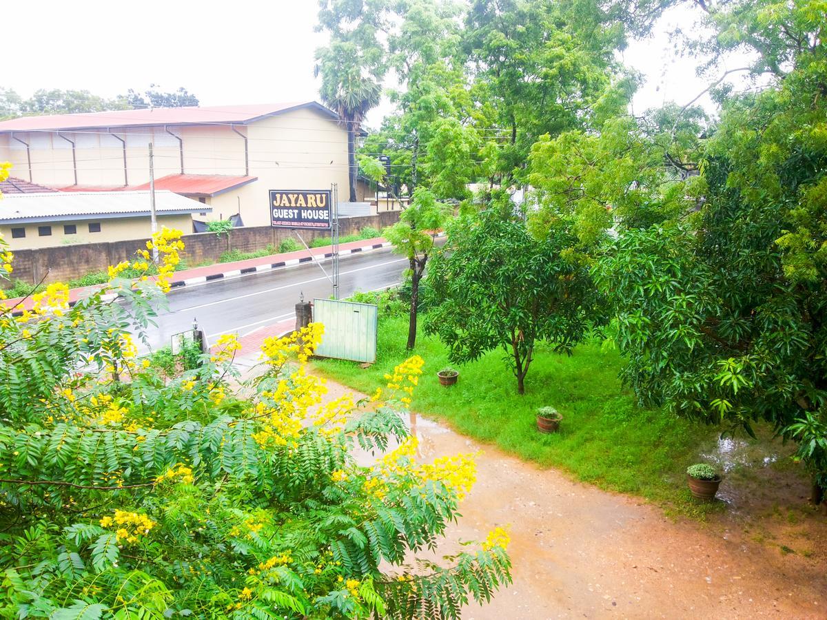 Jayaru Guest House Polonnaruwa Buitenkant foto