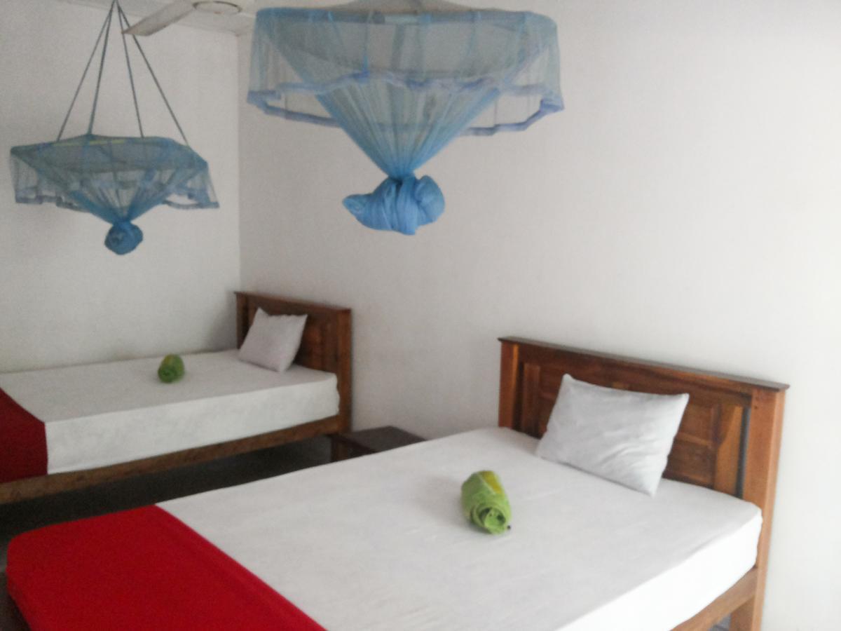 Jayaru Guest House Polonnaruwa Buitenkant foto