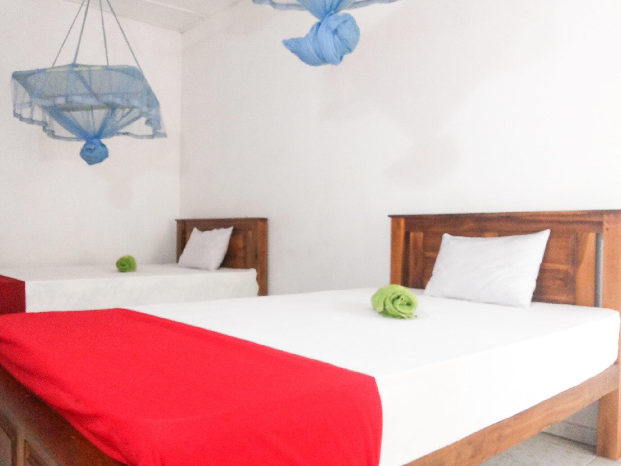 Jayaru Guest House Polonnaruwa Buitenkant foto