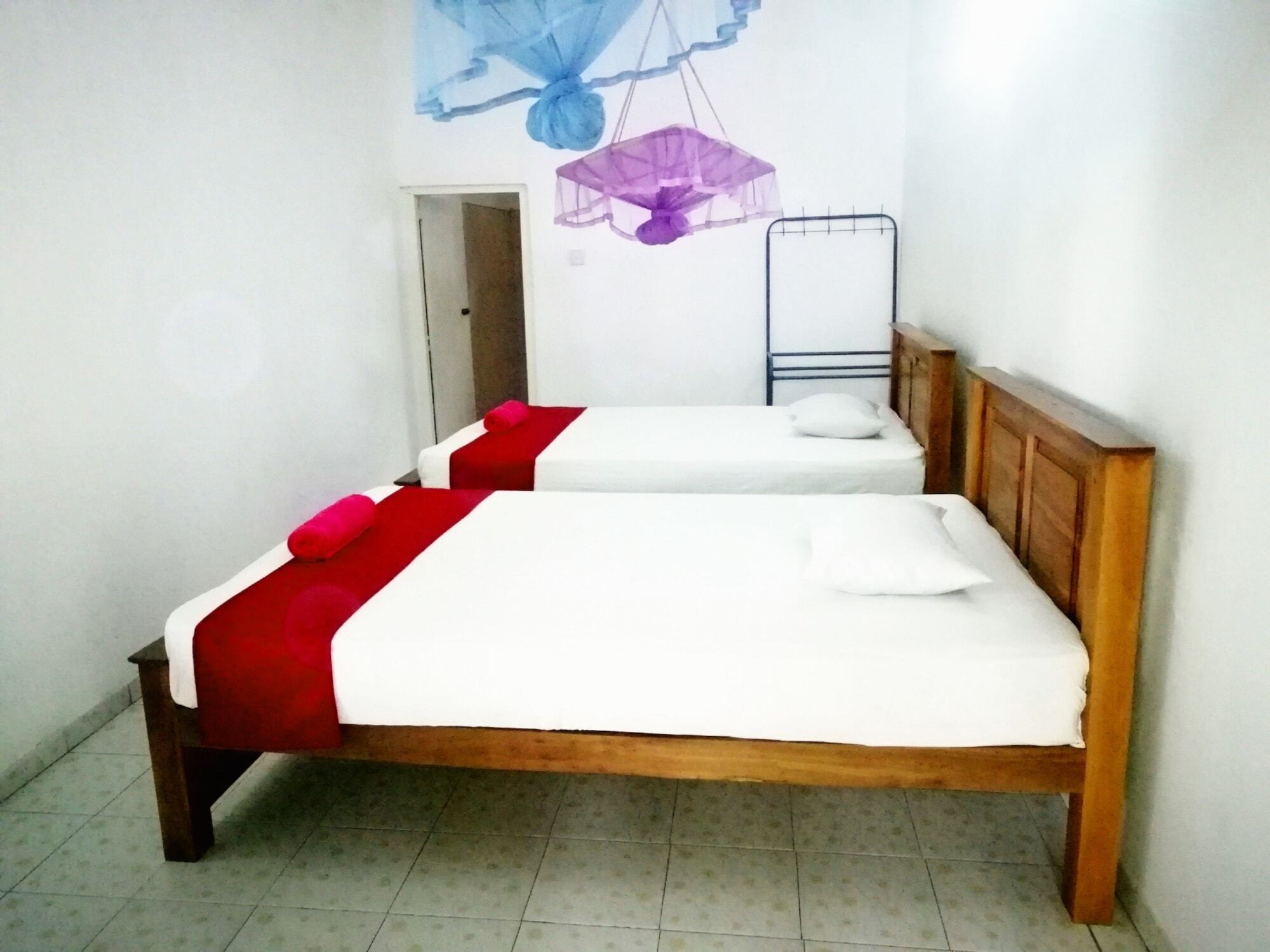 Jayaru Guest House Polonnaruwa Buitenkant foto